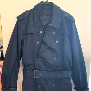 Beautiful Banana Republic Navy 3/4 Trenchcoat